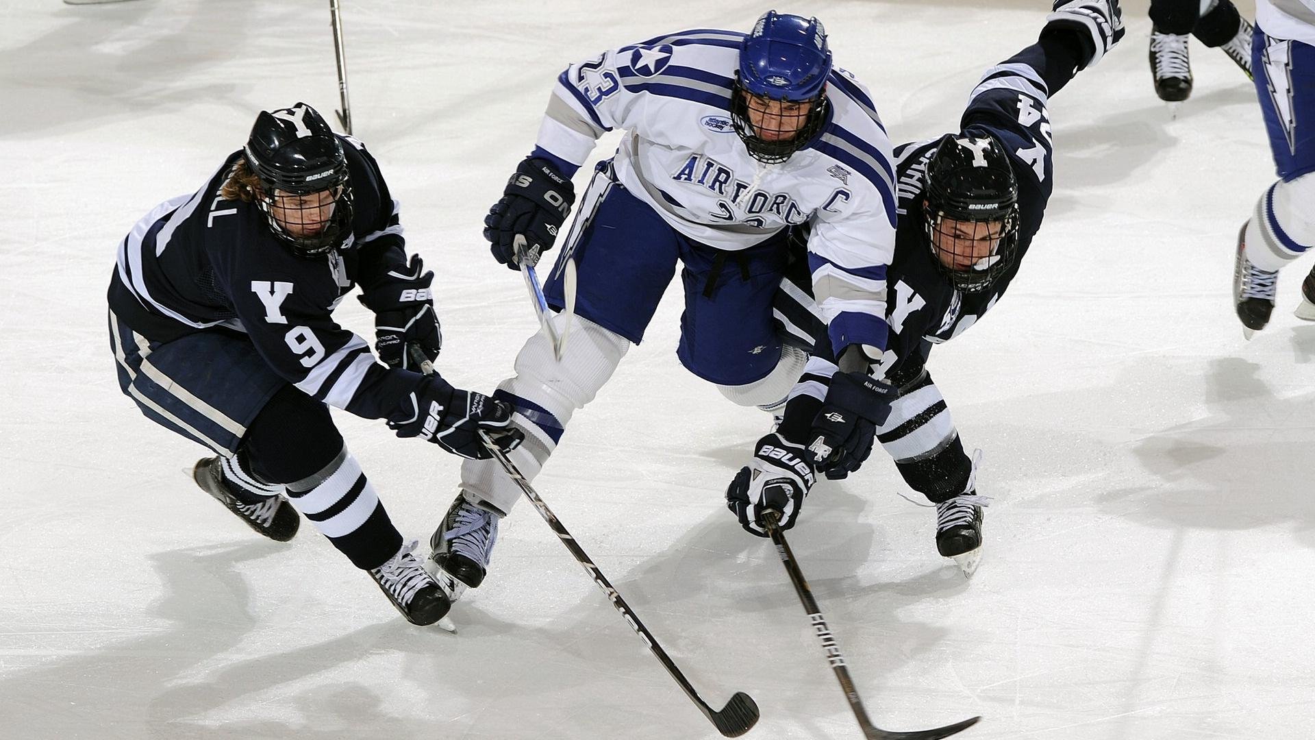 波士顿马拉松：埃塞俄比亚跑者负风PB 冠军在最后冲刺100米定胜负